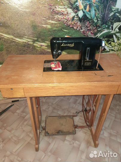 Швейная машинка lucznik Польша