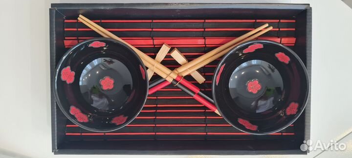 Набор посуды для суши и роллов