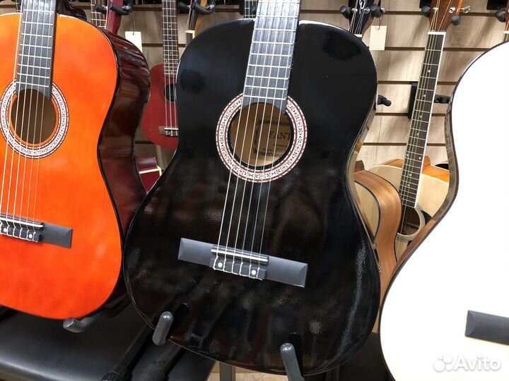 Классическая гитара (цвета на выбор)