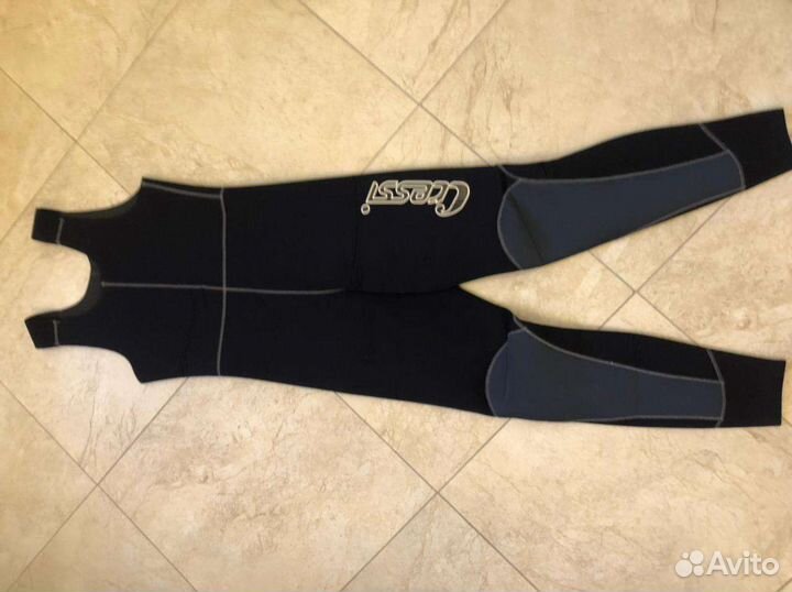 Гидрокостюм для подводной охоты