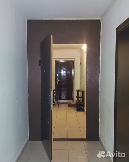 Дверь В тамбур