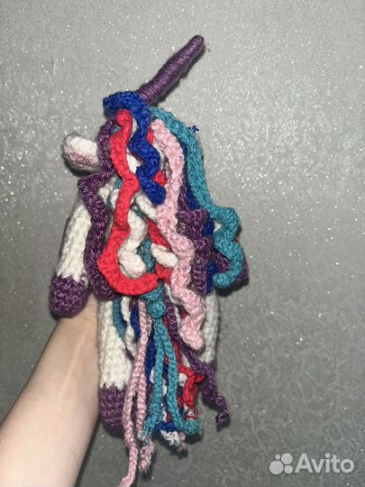 Игрушка вязаная единорог