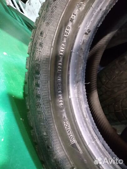 Gislaved Nord Frost 5 235/65 R17