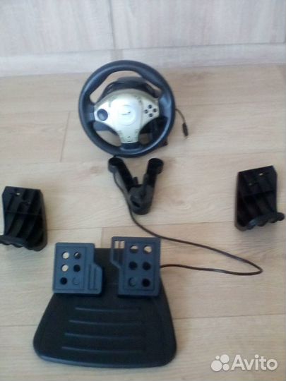 Руль Genius TwinWheel F1 для PS2