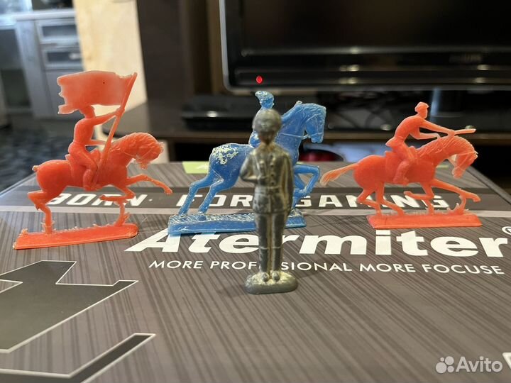 Солдатики пластмассовые СССР и оловянный