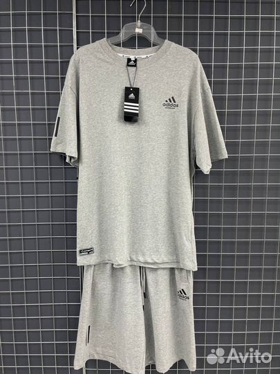 Костюм Adidas с шортами