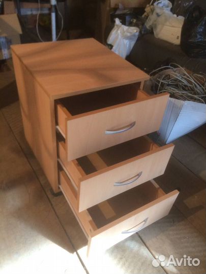 Тумбочка для дома, дачи, офиса, (3 отделения)