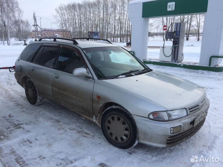 Дверь Митсубиси Двери Либеро Mitsubishi Libero
