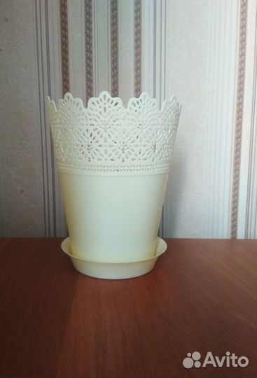 Кашпо горшок для цветов