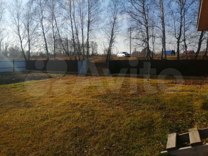 Дом 26,8 м² на участке 15 сот.