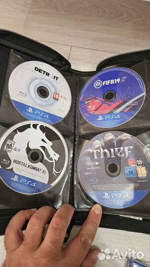 Sony playstation 4 pro 1tb, 3 джойстика, док, игры