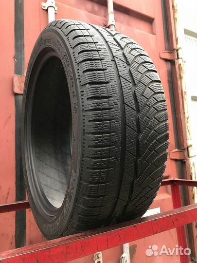 Michelin Pilot Alpin 4 235/45 R18 98V