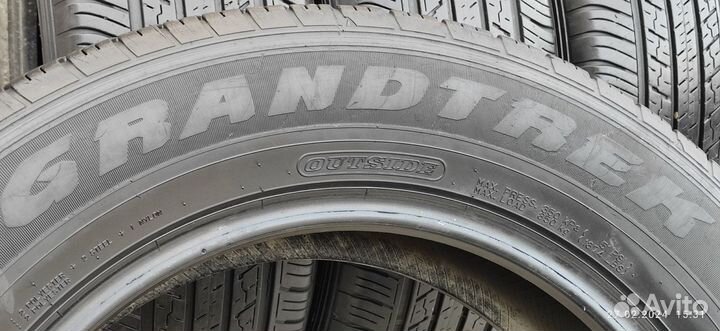 Dunlop Grandtrek ST30 225/65 R17 102H