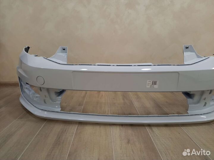 Volkswagen polo бампер передний белый 2018г