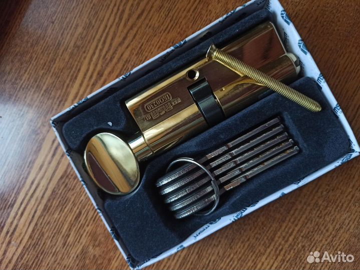 Личинка для замка