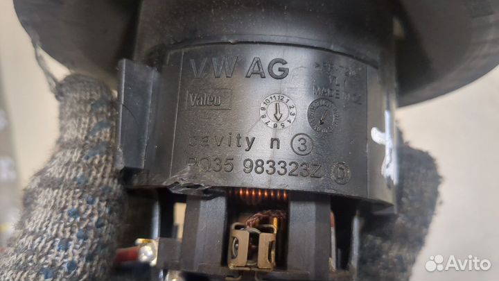 Двигатель отопителя Volkswagen Touran