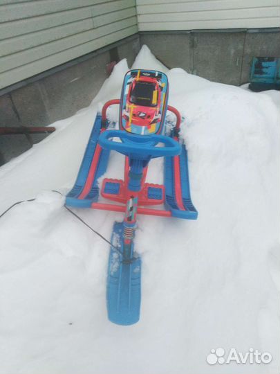 Детский снегокат
