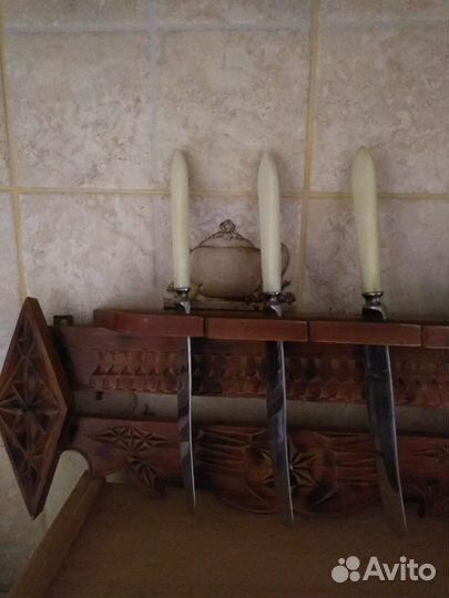 Полочка настенная для ножей