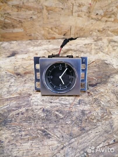 Часы Volkswagen Passat B7 CC