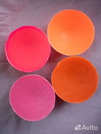 Цветной воск для изготовления свечей