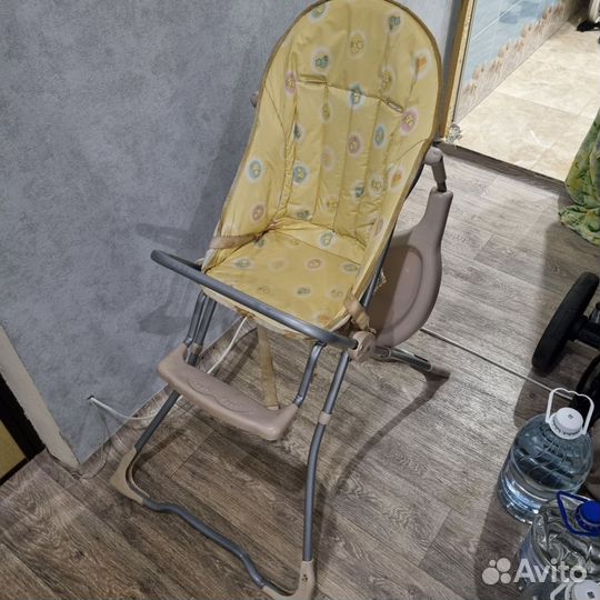 Стульчик для кормления