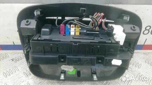 Монитор renault fluence 1 (NDN17JA01)