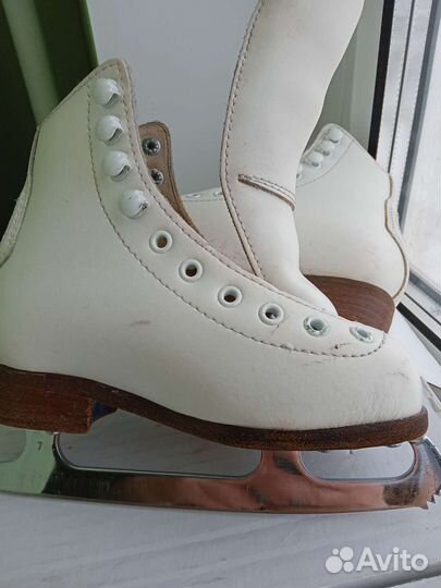 Коньки Wifa, размер 26LL и 27LL