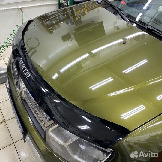 Дефлектор капота Renault Duster