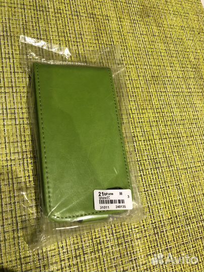 Чехол-книжка на iPhone 5C