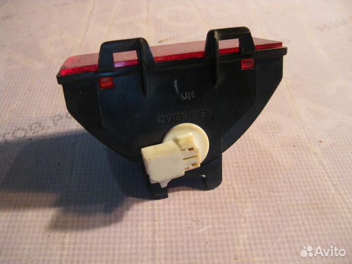 Стоп-сигнал дублирующий Сузуки Лиана