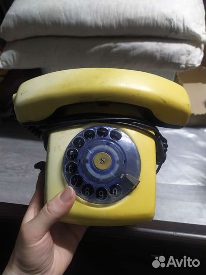 Телефон с крутилкой
