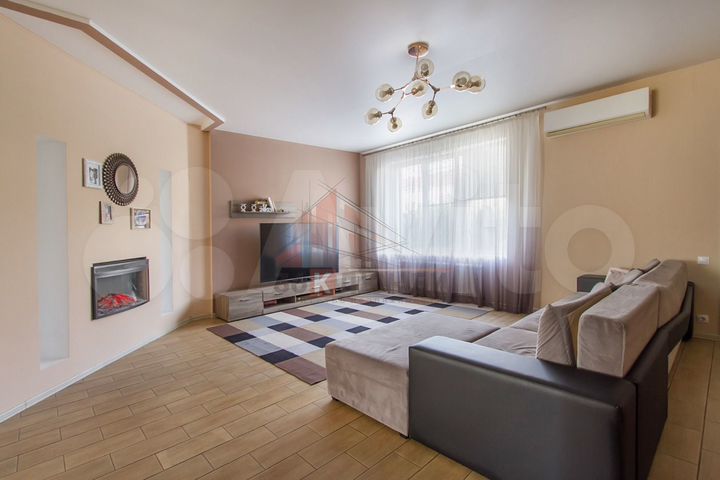 Таунхаус 245 м² на участке 2,5 сот.