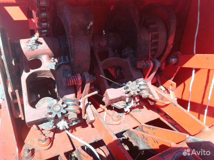 Пресс-подборщик Sipma Z224/1, 2000