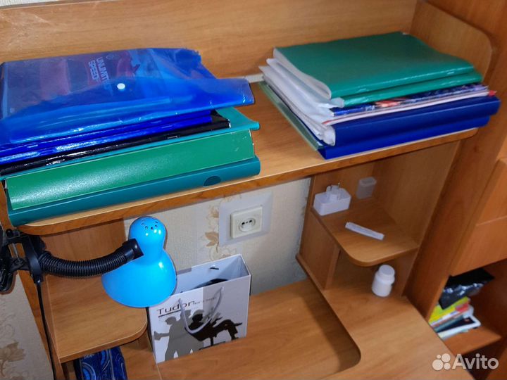 Компьютерный стол