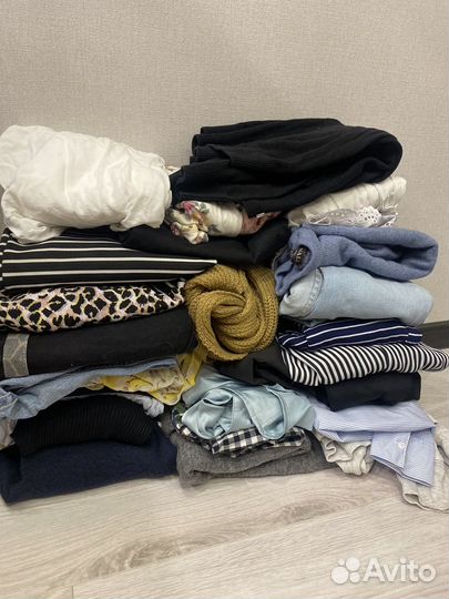 Пакет вещей женских 42-44