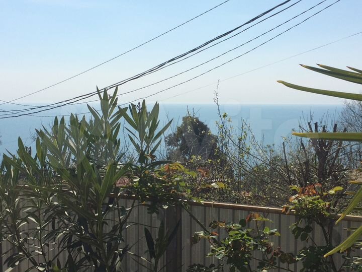 Комната 25 м², 1/3 эт.