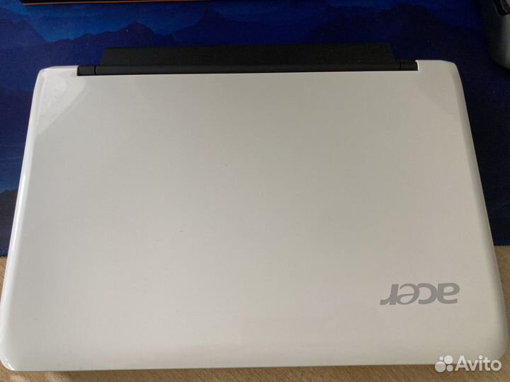 Нетбук acer aspire one