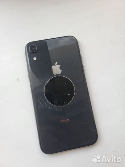 iPhone Xr, 64 ГБ