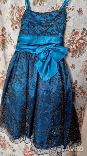 Платье для девочки 10- 12 лет