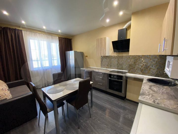 1-к. квартира, 53 м², 5/17 эт.