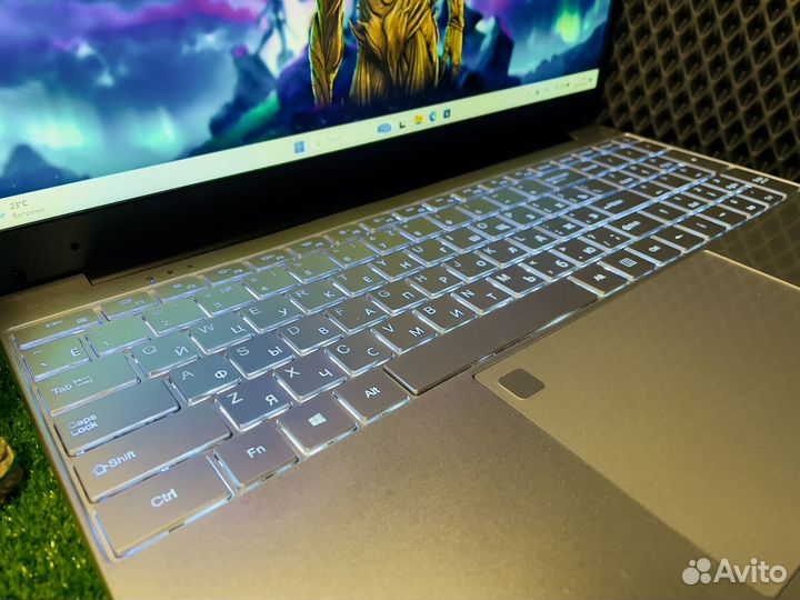 Новый Ноутбук i7/16Gb/SSD512Gb/UHD