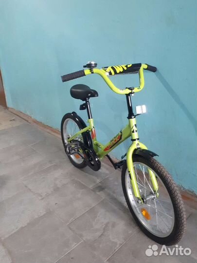 Детский велосипед бу 18