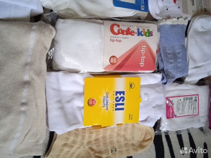 Новые чулочно-носочные изделия для девочек пакетом