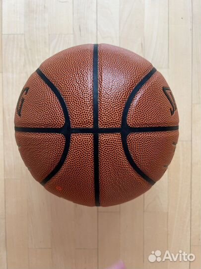 Баскетбольный мяч spalding