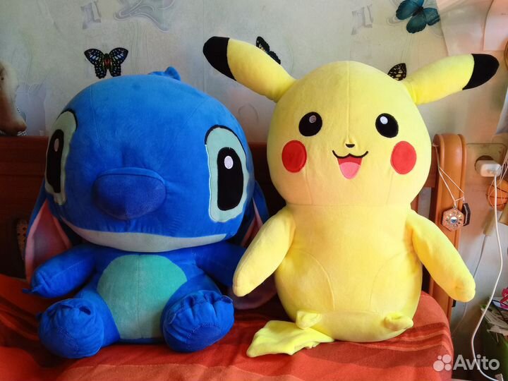 Большие мягкие игрушки, скитч и пикачу