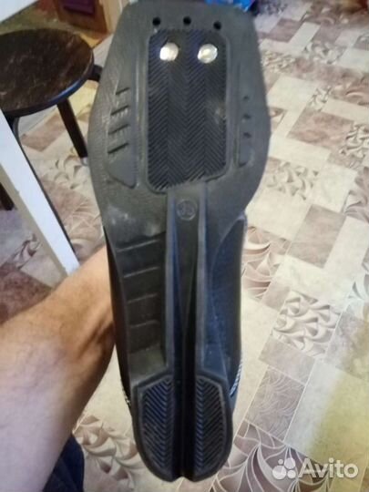 Лыжные ботинки 35 размер