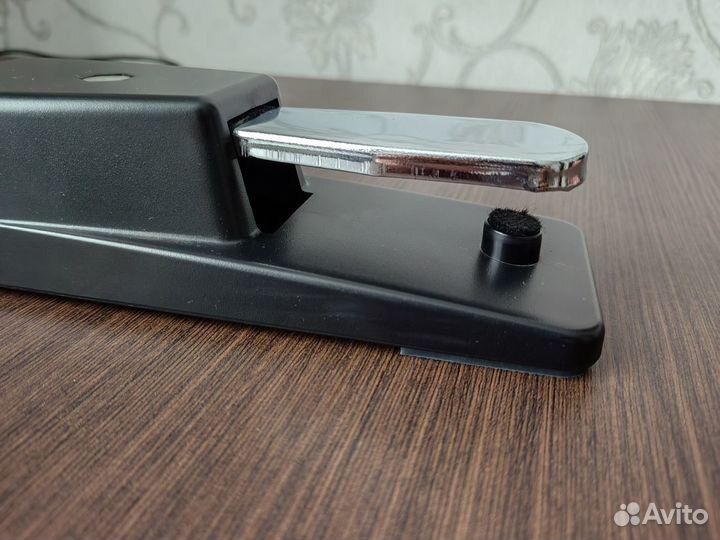 Миди клавиатура Komplete Kontrol M32 с гарантией