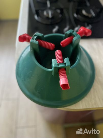 Подставка под елку