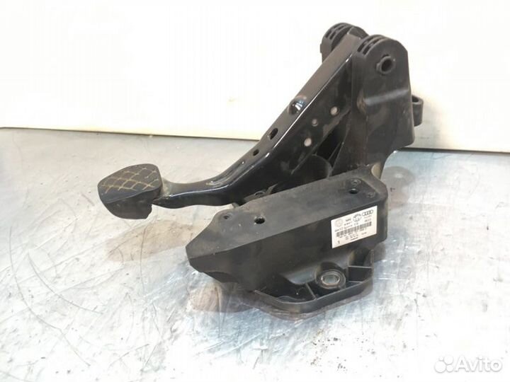 Педаль тормоза Skoda Fabia 2 cgpa 2012