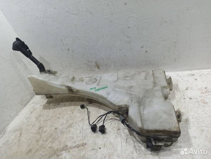 Бачок омывателя 61677161477 бмв